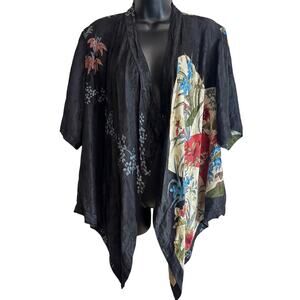 Citron Santa Monica 1X Plus Silk Blend Kimono Floral Open Front Drape Top Black